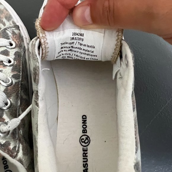 NWOT TREASURE & BOND Silver Pink Leopard Print Sneakers (3M)‎ - Picture 7 of 9